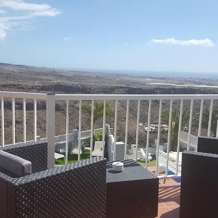 Villafonzie Adults Only Gayfriendly Bed & Breakfast