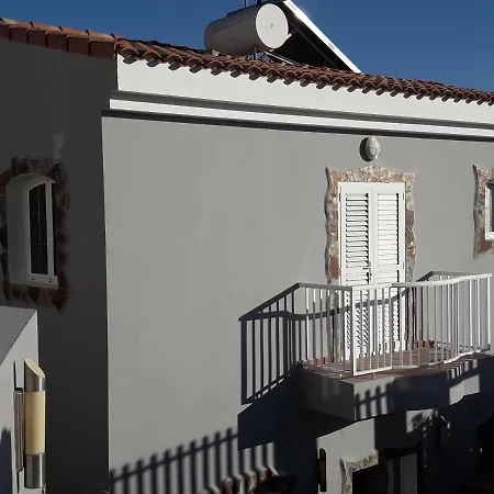 Bed & Breakfast Villafonzie Adults Only Gayfriendly